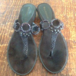 Enzo Angiolini *Dark BROWN Flip Flops SUEDE Leather & BEADS * TRENDY Sandals * 8